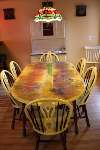 Climb On Inn- RRG-3 BR & 2 BA- Outdoor Paradise