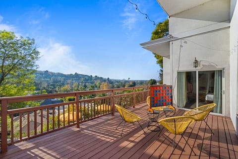 Stunning Views Retro Home w/ Pool/Spa