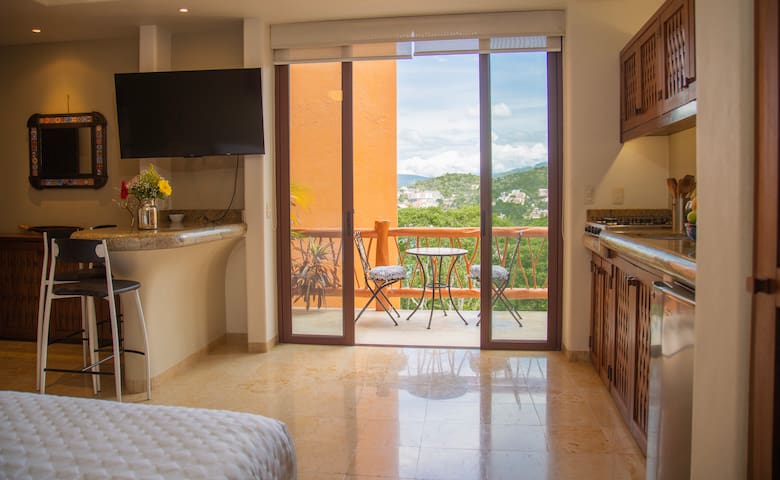 zihua-vista-bay-studio-hideaway/