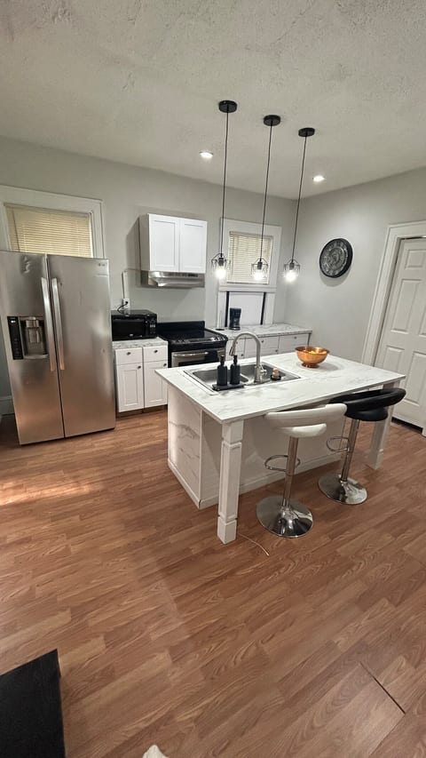 Charming Stay Near Mercer U