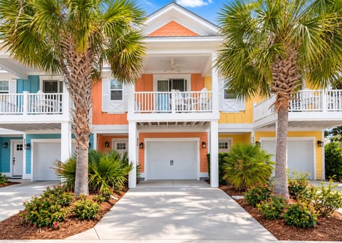 Renovated North Beach Resort Villa with Amenities!