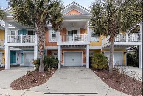 Renovated North Beach Resort Villa with Amenities!