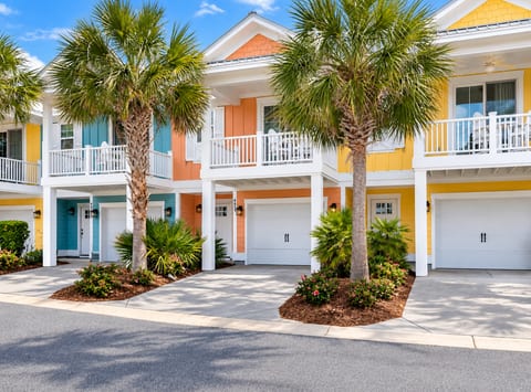 Renovated North Beach Resort Villa with Amenities!