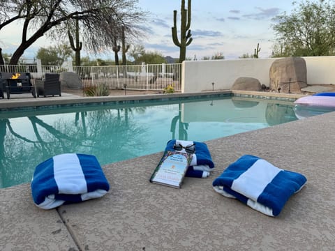 Scottsdale Heated Pools Palms Sleeps 14 Oasis