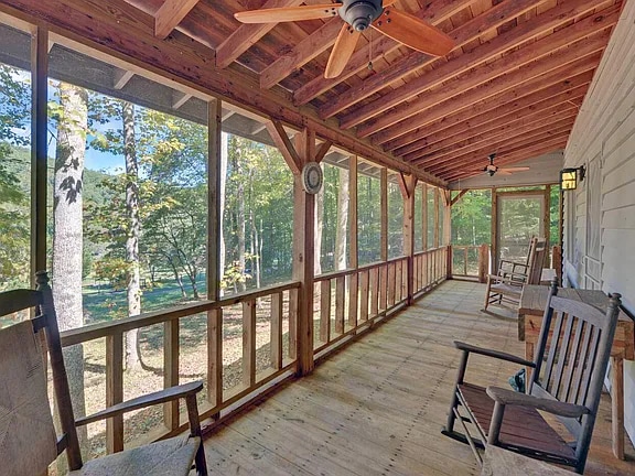 Screened-in porch