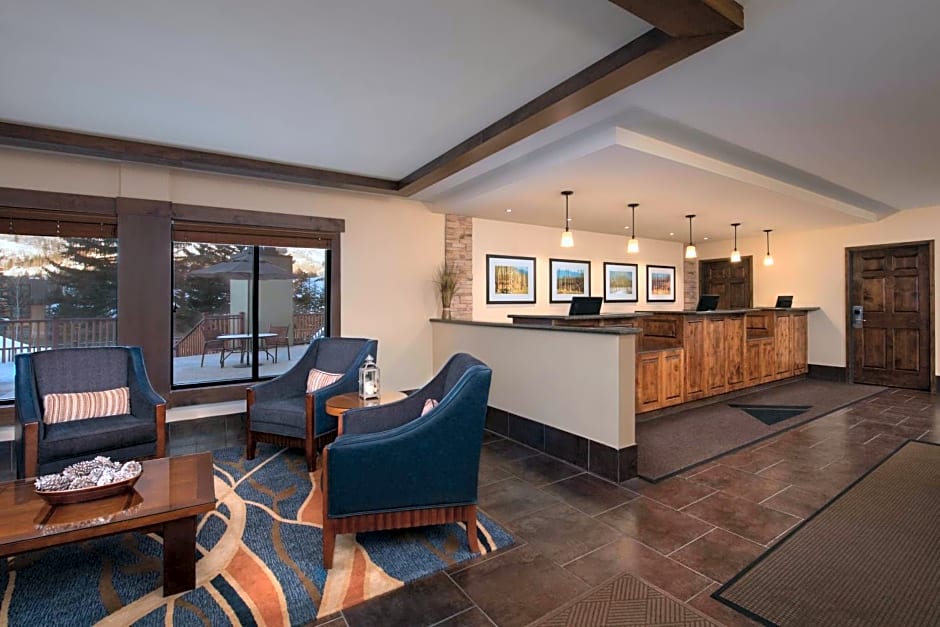 Streamside Aspen at Vail