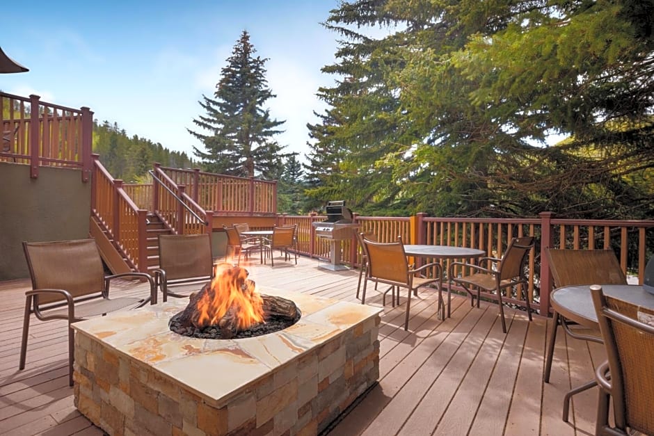 Streamside Aspen at Vail
