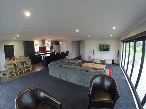 40 Tia Street, Atiamuri (up to 21 guests)