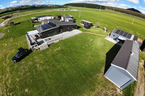 40 Tia Street, Atiamuri (up to 21 guests)