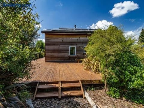 Ohakune (Chalet Gryon - Large 3 bedroom with fireplace)