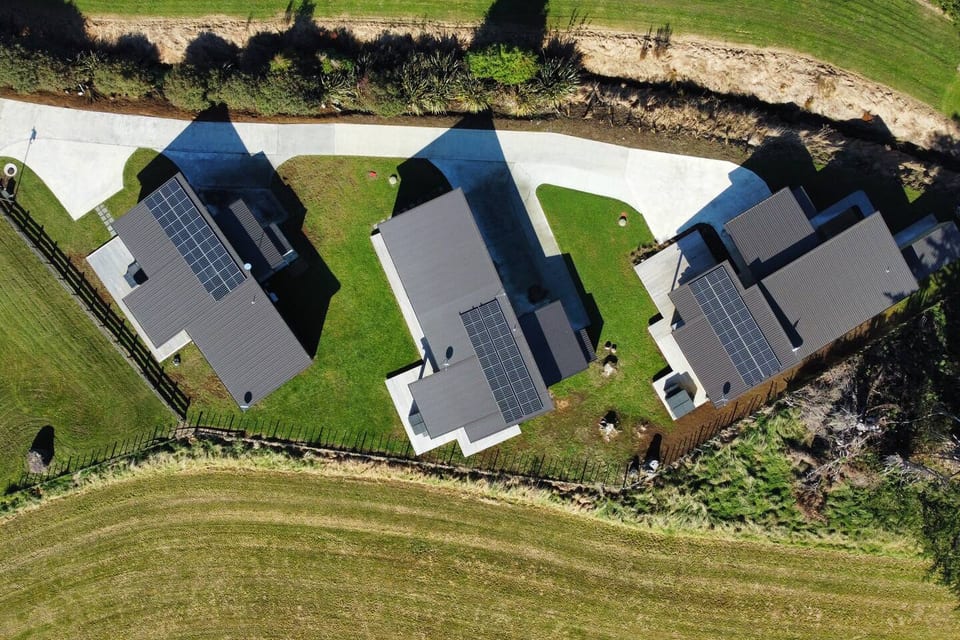 Sleeping 36 people 27 beds +3 spas mountain views - Ohakune