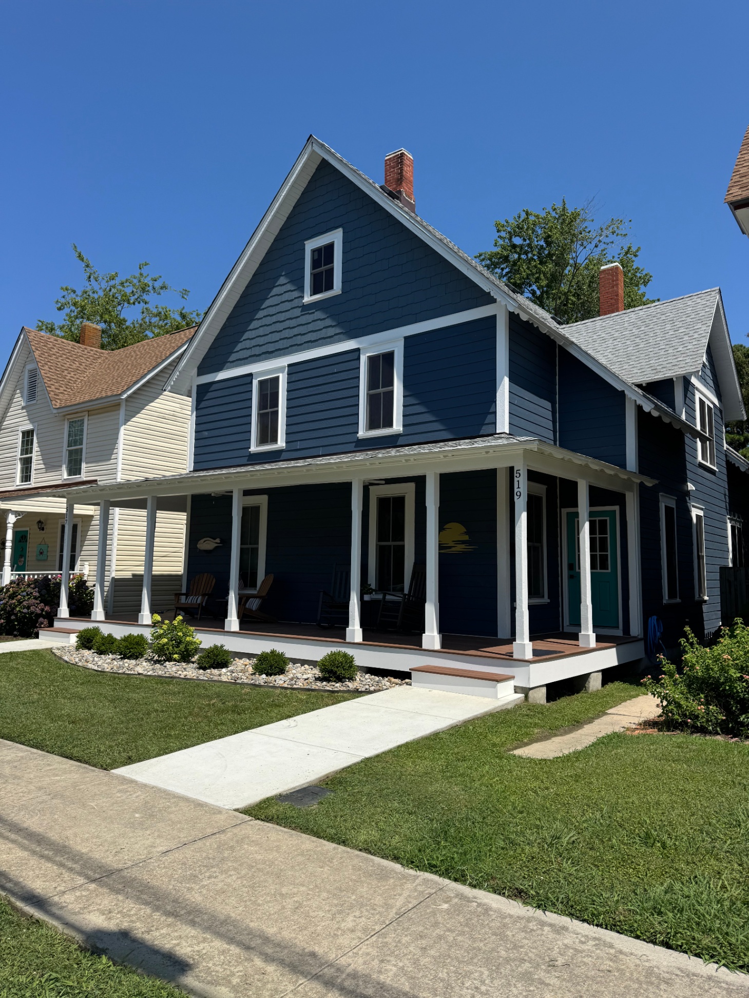 25-reno-1-block-to-shops-park-6-to-beach/