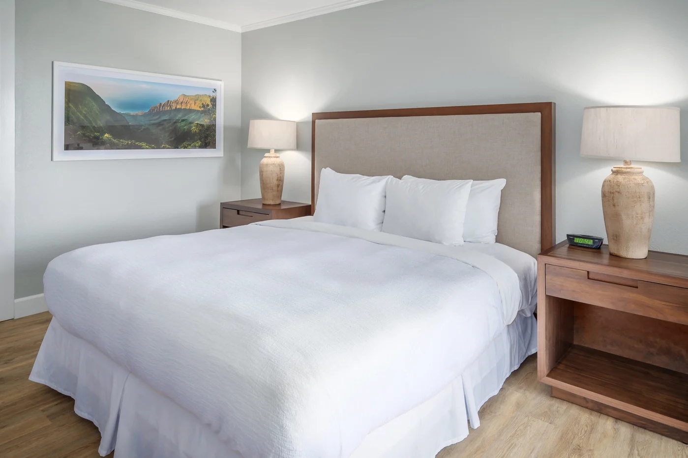 kauai-garden-view-room-4-star-beachfront-resort/