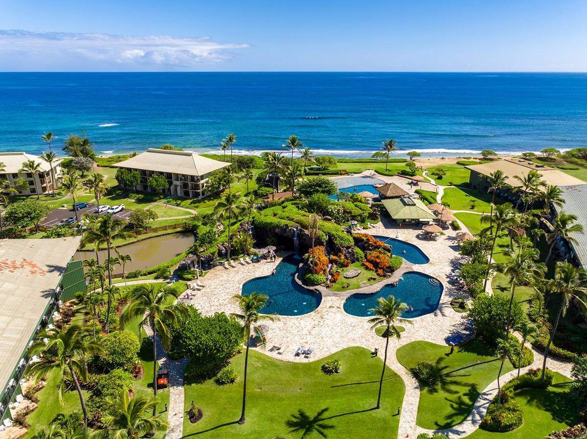 kauai-3-hotel-rooms-sleeps-9-beachfront-resort/