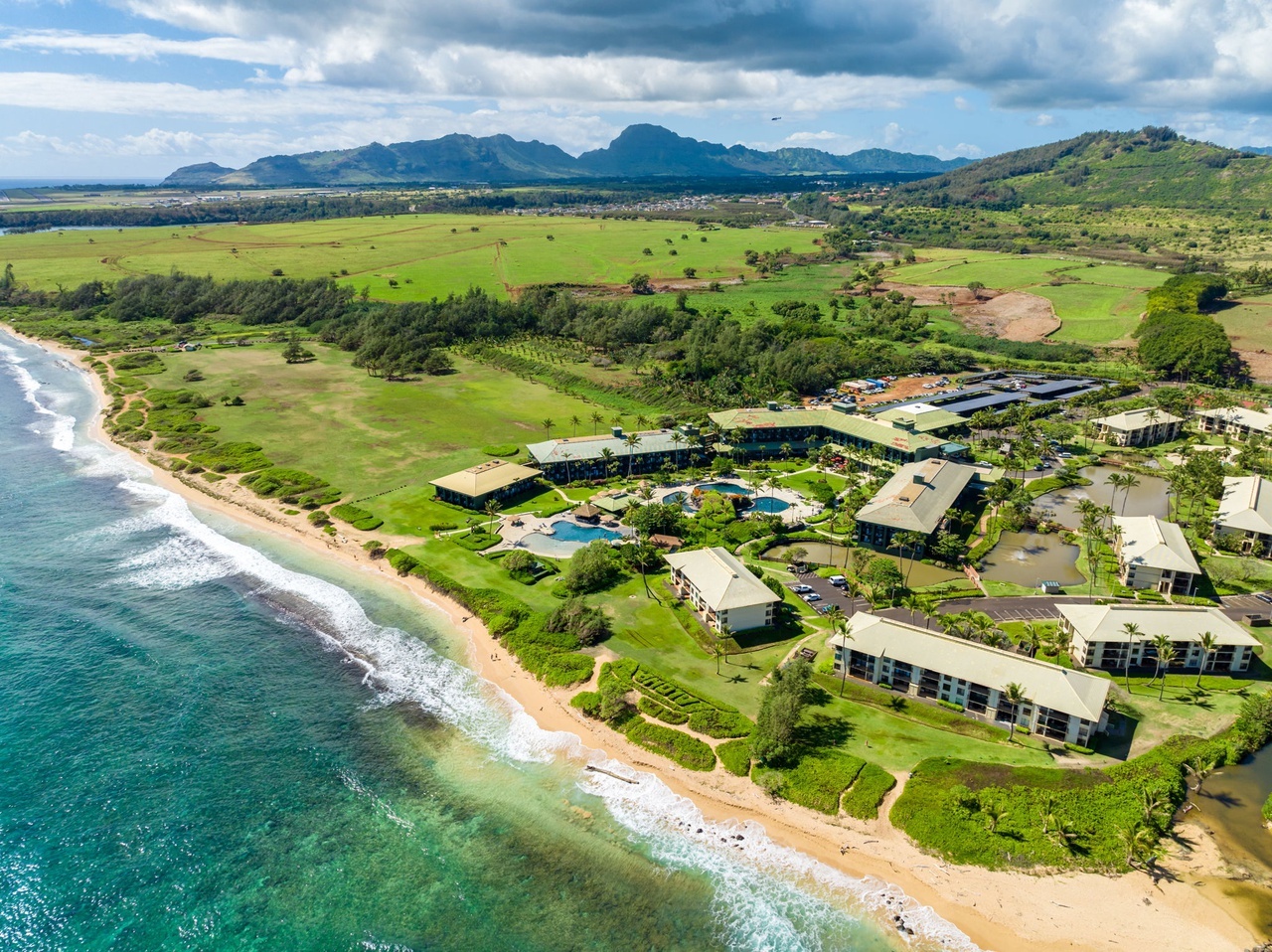 kauai-3-hotel-rooms-sleeps-9-beachfront-resort/