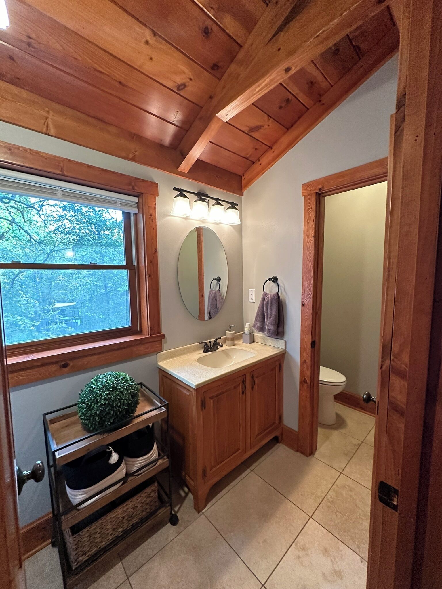Hells Branch Hideaway at Apple Canyon Lake