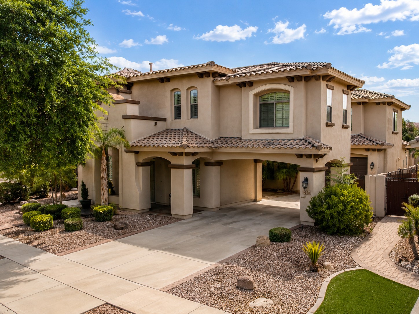 6BR+ Den, 2 Mstr Suites, Family Suite Heated Pool