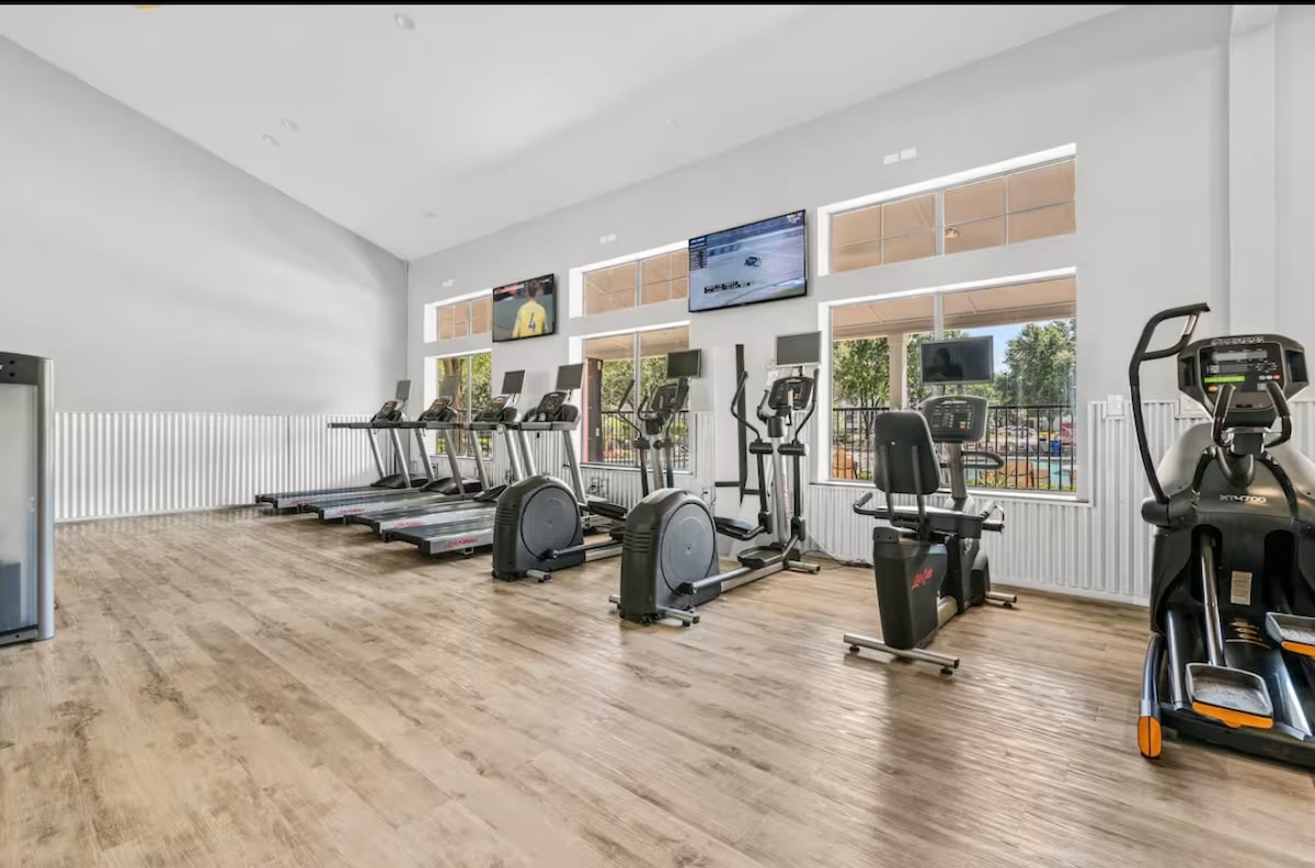 Casa Marigold: ATX | Near Austin Downtown/Airport