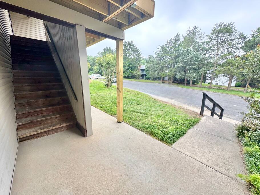 Easy access with free on-site parking right outside your unit, located on the second floor. Easy access with free on-site parking right outside your unit, located on the second floor. - Peaceful & Convenient 2BR Near Ballantyne - Charlotte