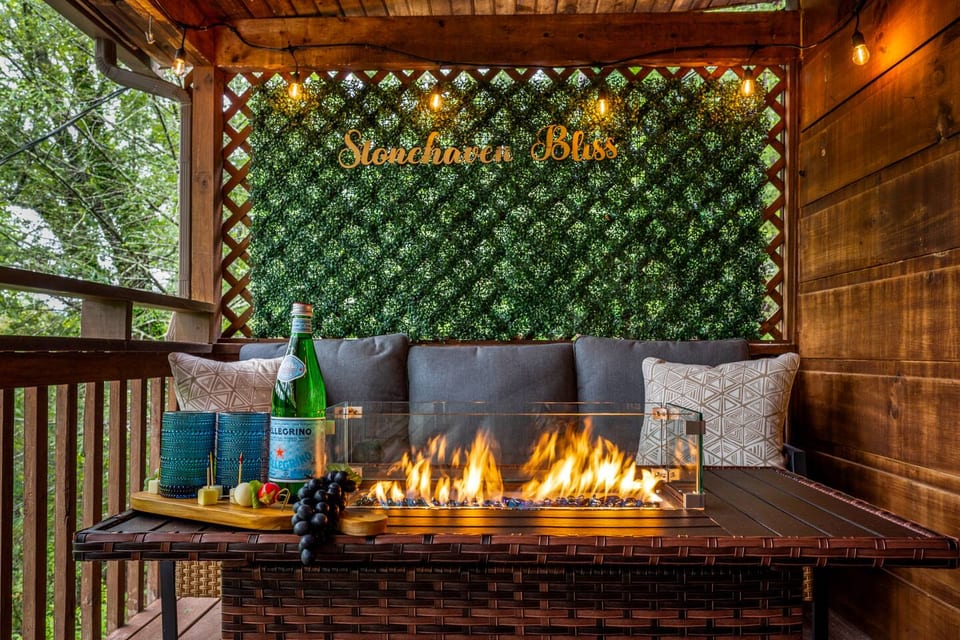 Welcome to Stonehaven Bliss! From classic arcade games to fire pit nights, it’s the kind of stay that brings everyone together.