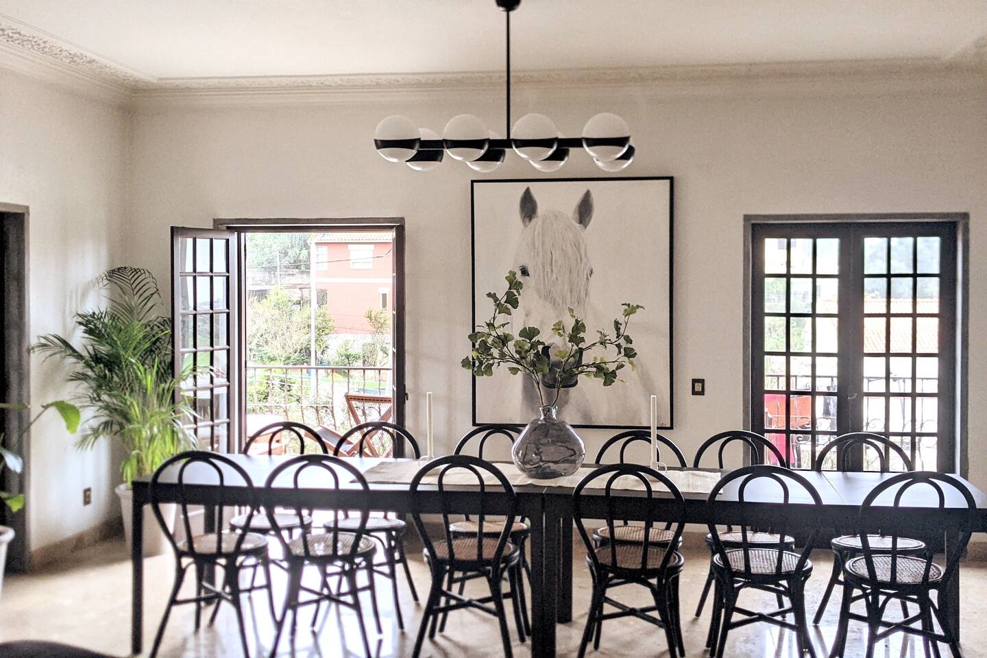 lisbon-coastal-retreat/