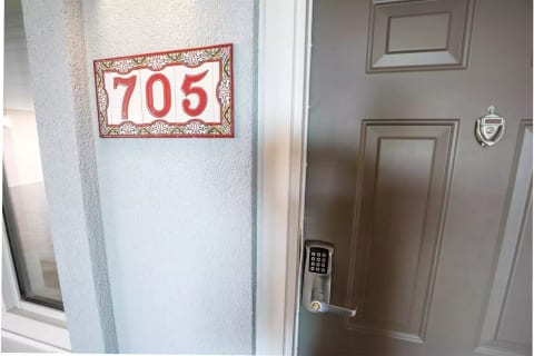 Bahama Sands 705 - 3 Bedroom
