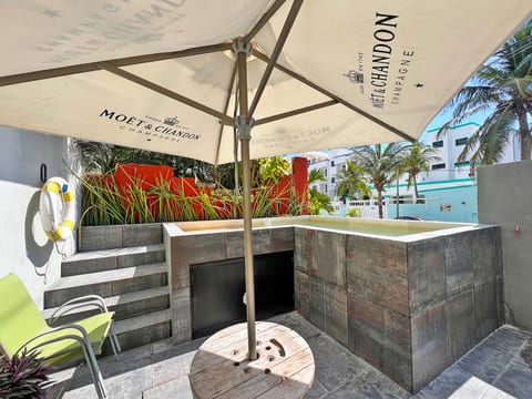 Aqua 2 Beachside