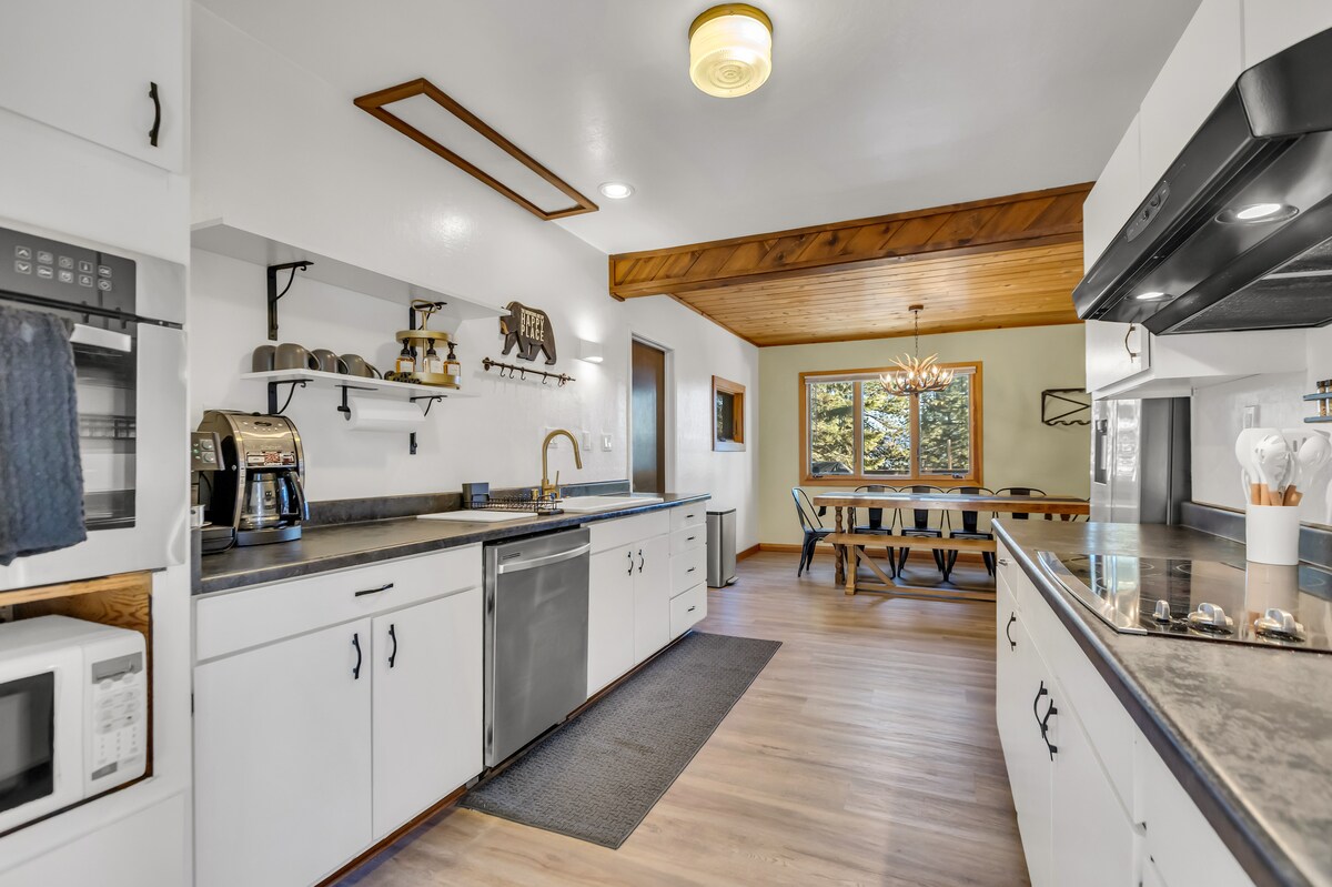 Filtered Lake View|2 King Beds|HotTub|Fireplace - Carnelian Bay Filtered Lake View|2 King Beds|HotTub|Fireplace - Carnelian Bay