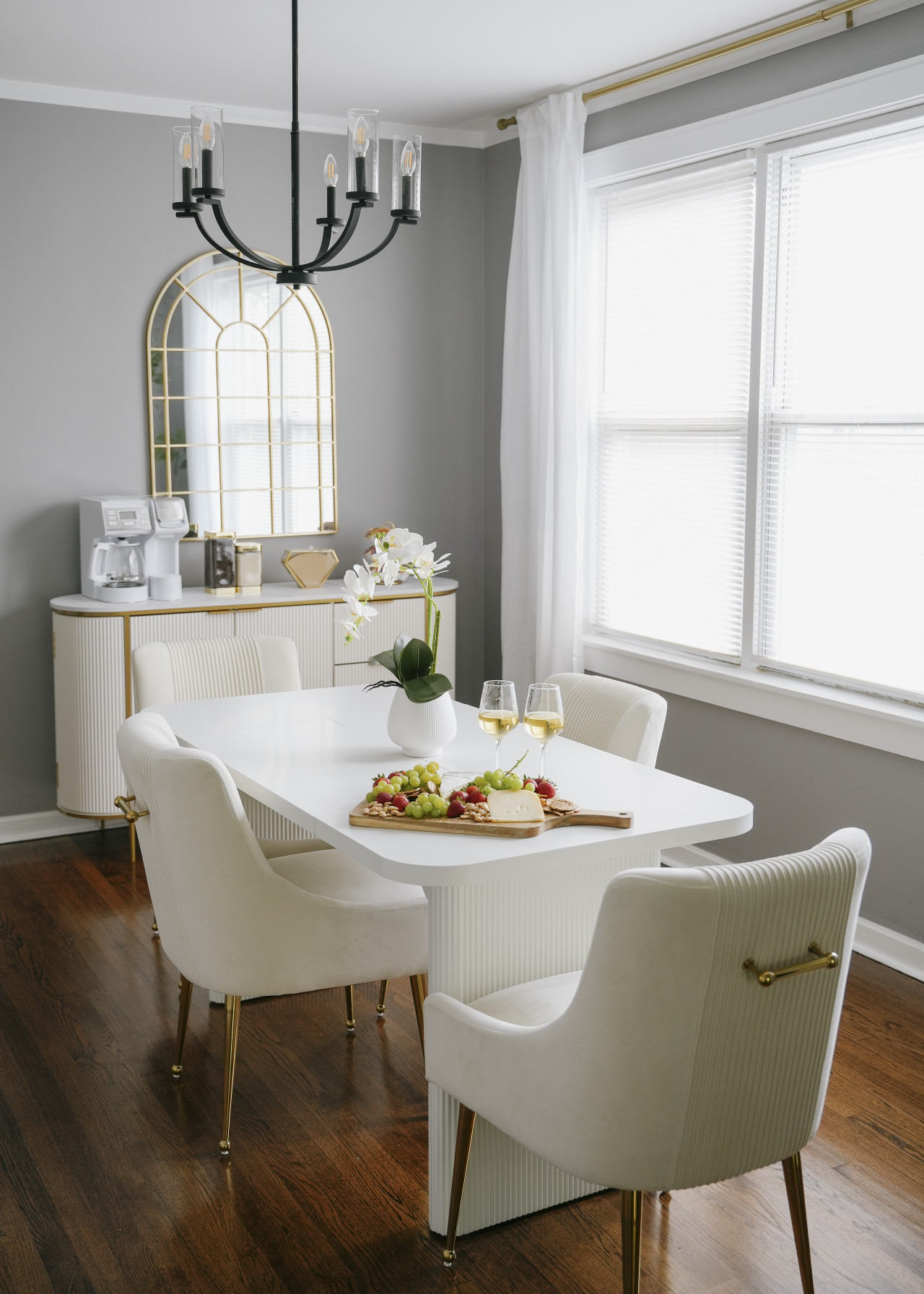 2br-*-sleeps-7-*-coffee-station-*-backyard-w-grill/