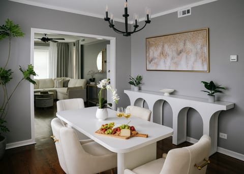 2BR • Sleeps 7 • Coffee Station • Backyard w/ Grill