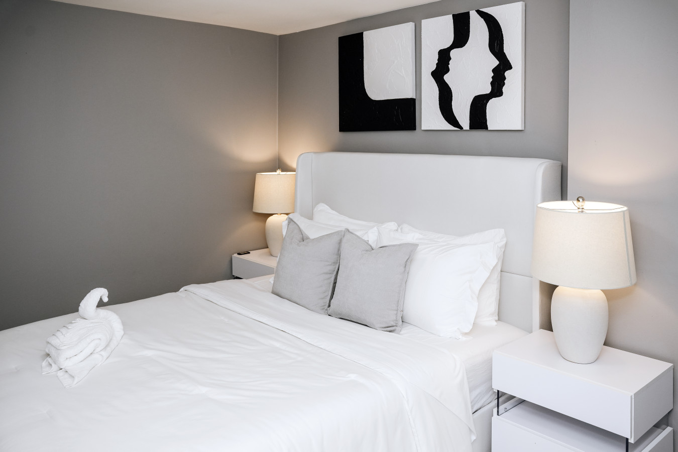 2BR Traveler's Favorite, Modern and Clean
