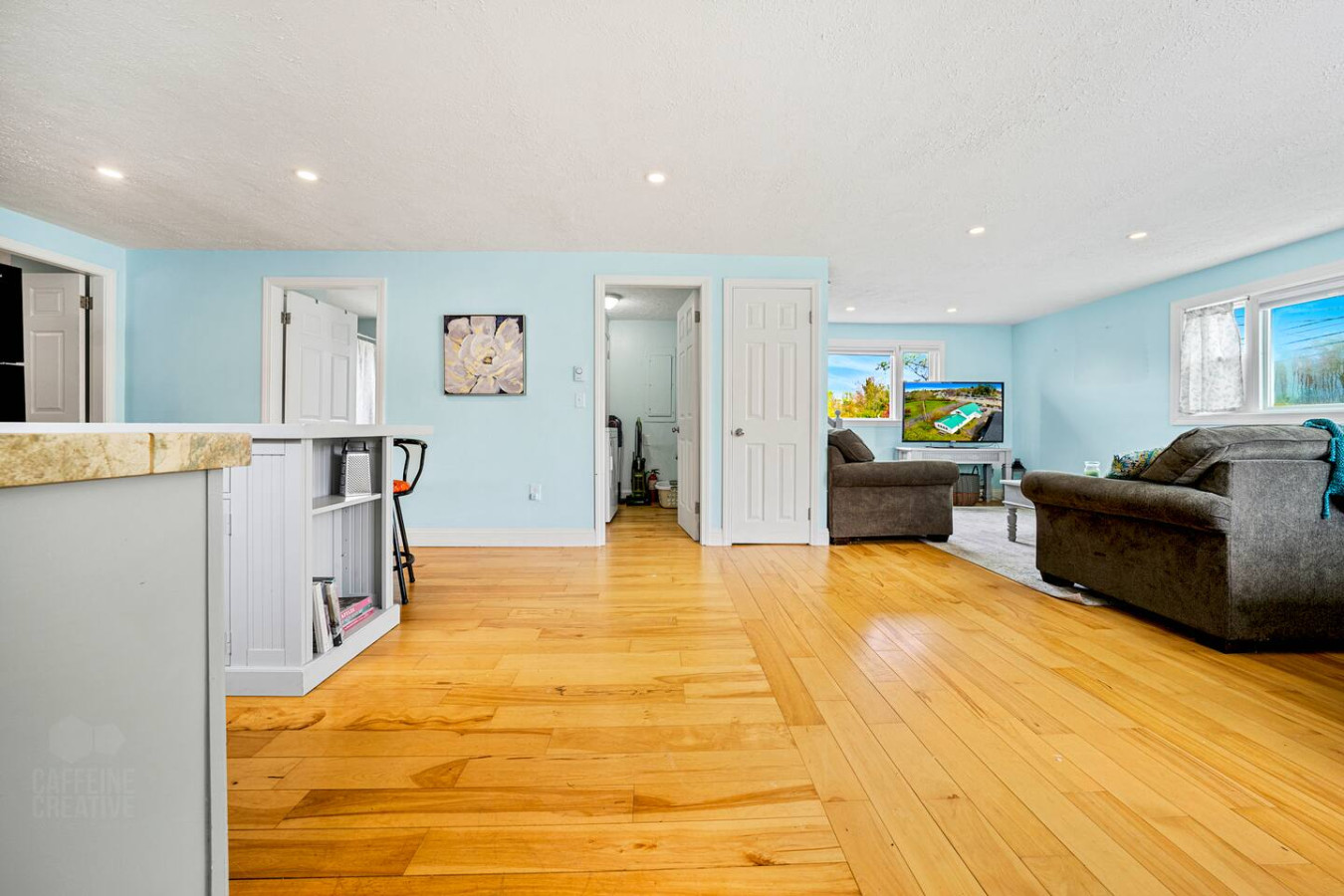 Spacious 3BR Cape w/ Deck on 1.1 Acres – Wells