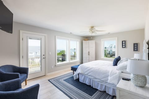 Newly Listing! Renovated bungalow steps from water