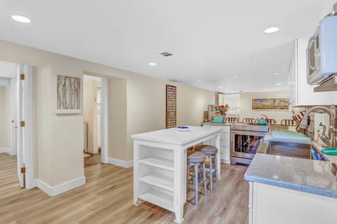 Charming Wash Park Getaway