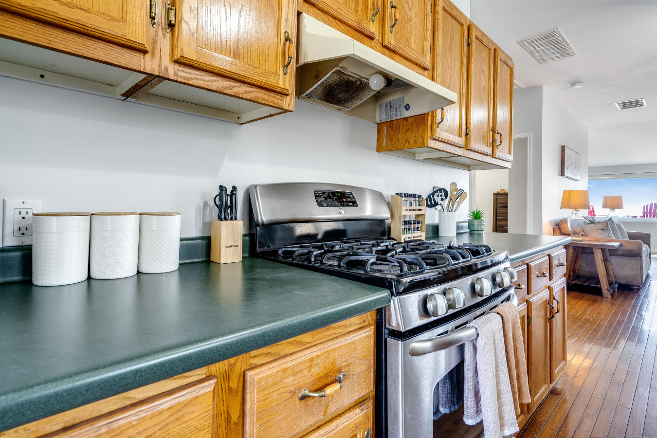 Better Than Ever Lakehouse! - Leamington Better Than Ever Lakehouse! - Leamington