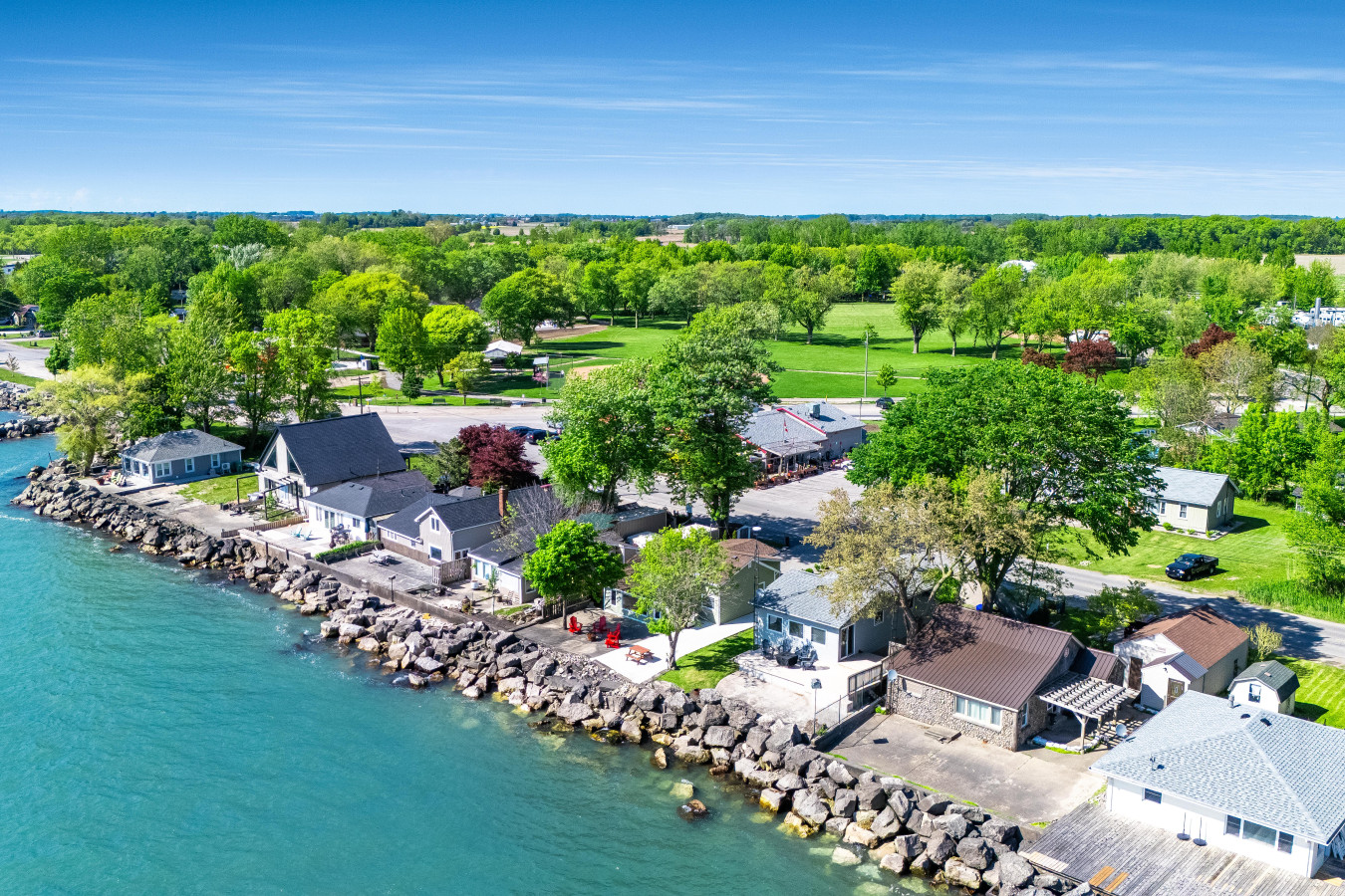 Better Than Ever Lakehouse! - Leamington Better Than Ever Lakehouse! - Leamington