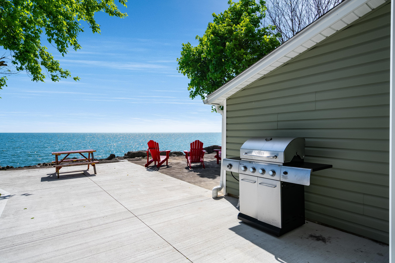 Better Than Ever Lakehouse! - Leamington Better Than Ever Lakehouse! - Leamington