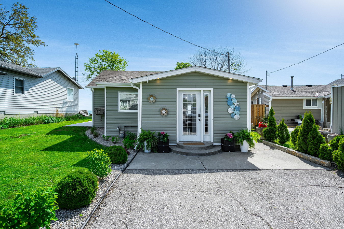 Better Than Ever Lakehouse! - Leamington Better Than Ever Lakehouse! - Leamington