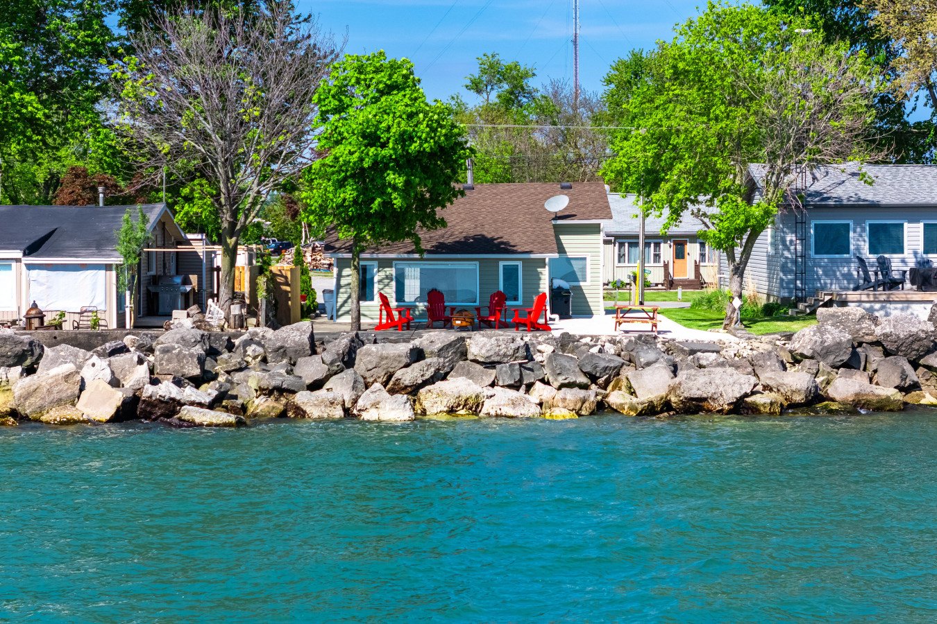Better Than Ever Lakehouse! - Leamington Better Than Ever Lakehouse! - Leamington