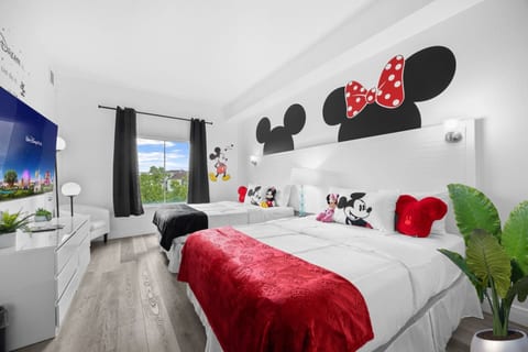 2 Queen Beds | Theme Park Free Shuttle Included