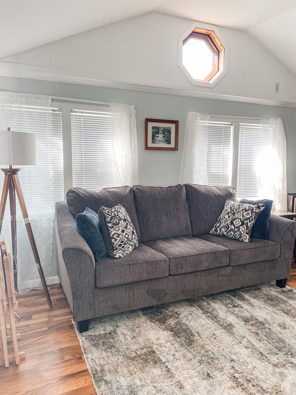 lakside-cottage-3-near-houghton/