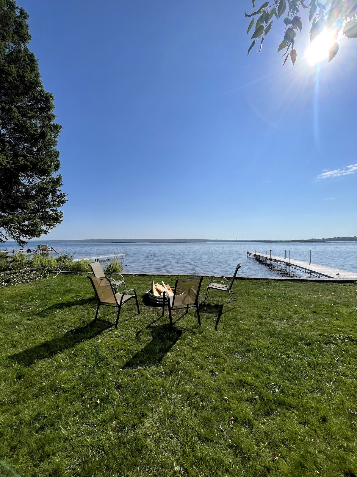 lakside-cottage-3-near-houghton/