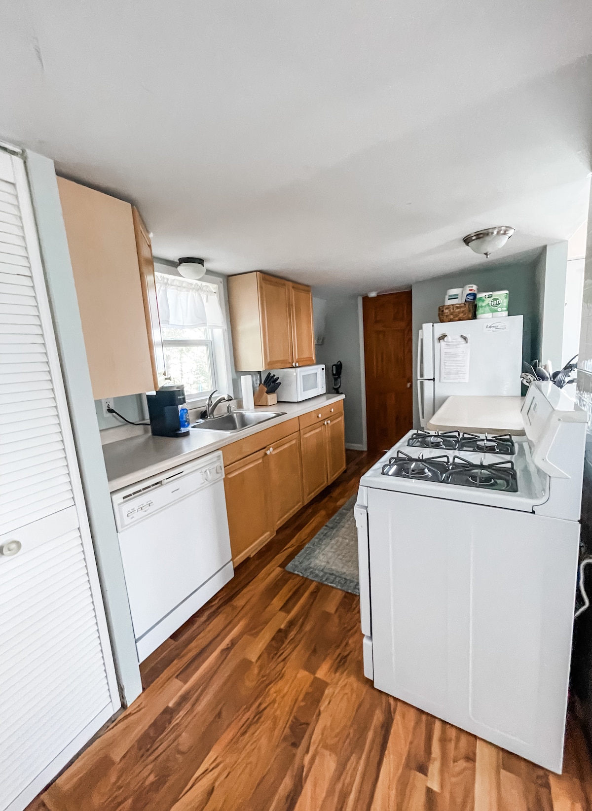 lakside-cottage-3-near-houghton/