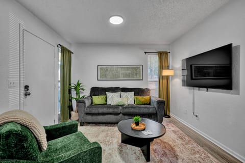 Near Boone Pickens Stadium | Stillwater Stay