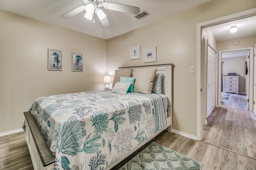 LOVELY 2 BR RETREAT IN THE HEART OF PENSACOLA!! - Pensacola