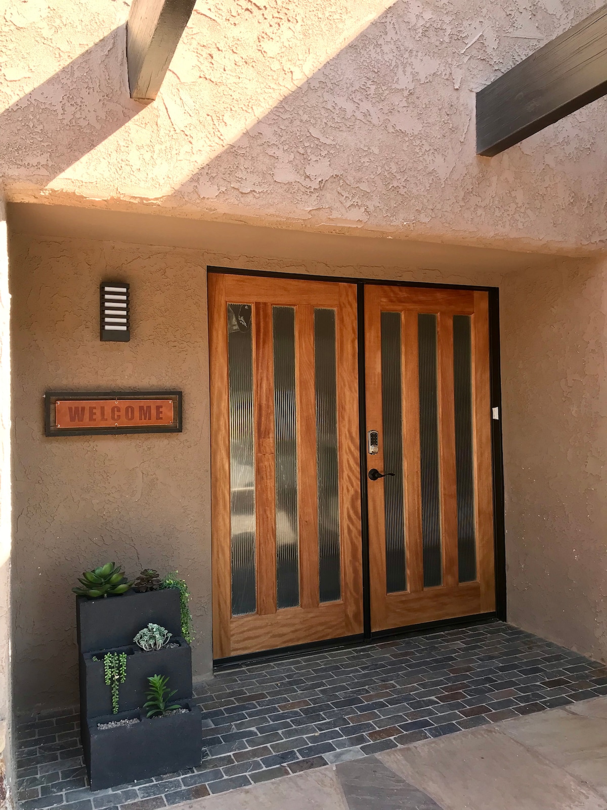 SUNSET POINTE STUNNING 3 BEDROOM POOL HOME! - Lake Havasu City