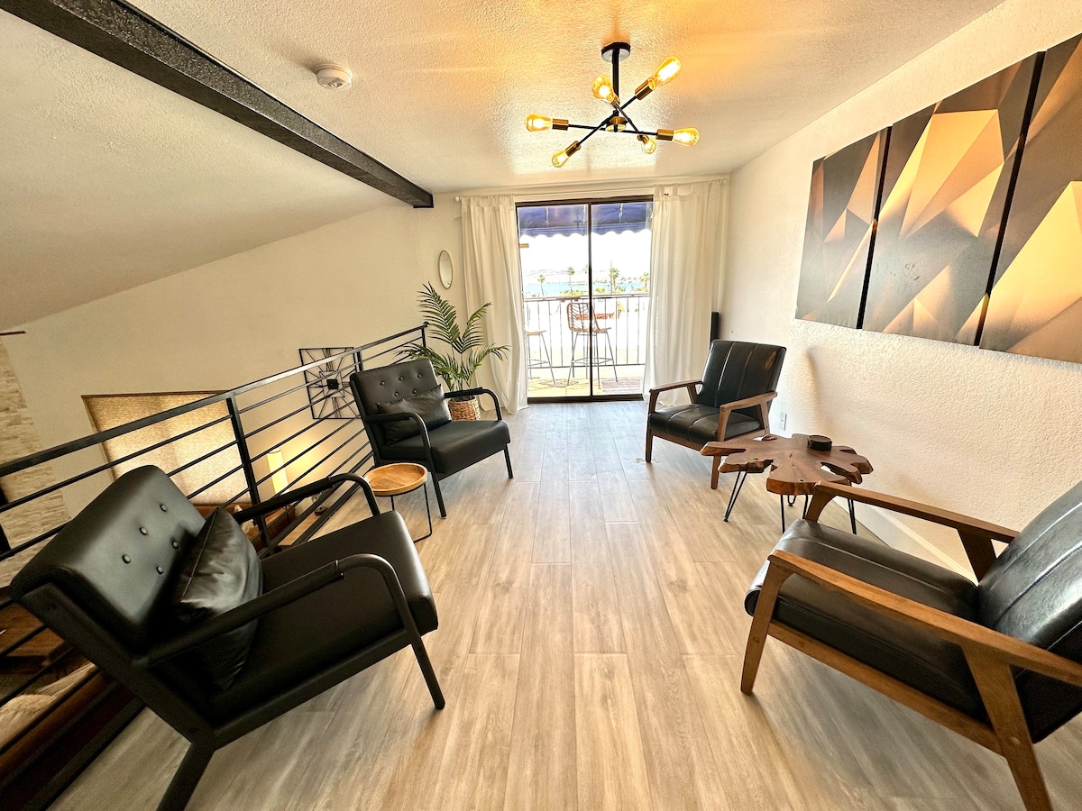 SUNSET POINTE STUNNING 3 BEDROOM POOL HOME! - Lake Havasu City