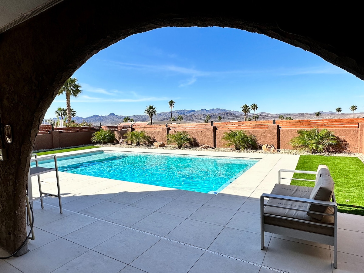SUNSET POINTE STUNNING 3 BEDROOM POOL HOME! - Lake Havasu City