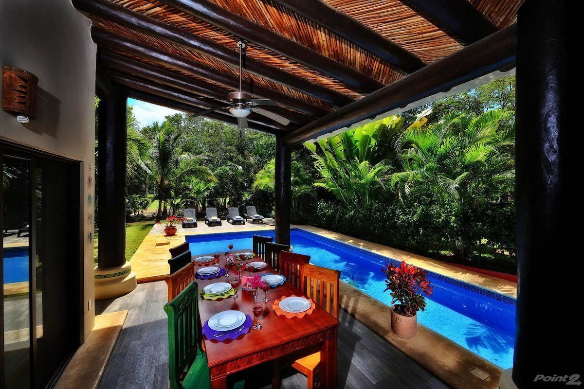 spacious-family-villa-beach-private-pool-golf/