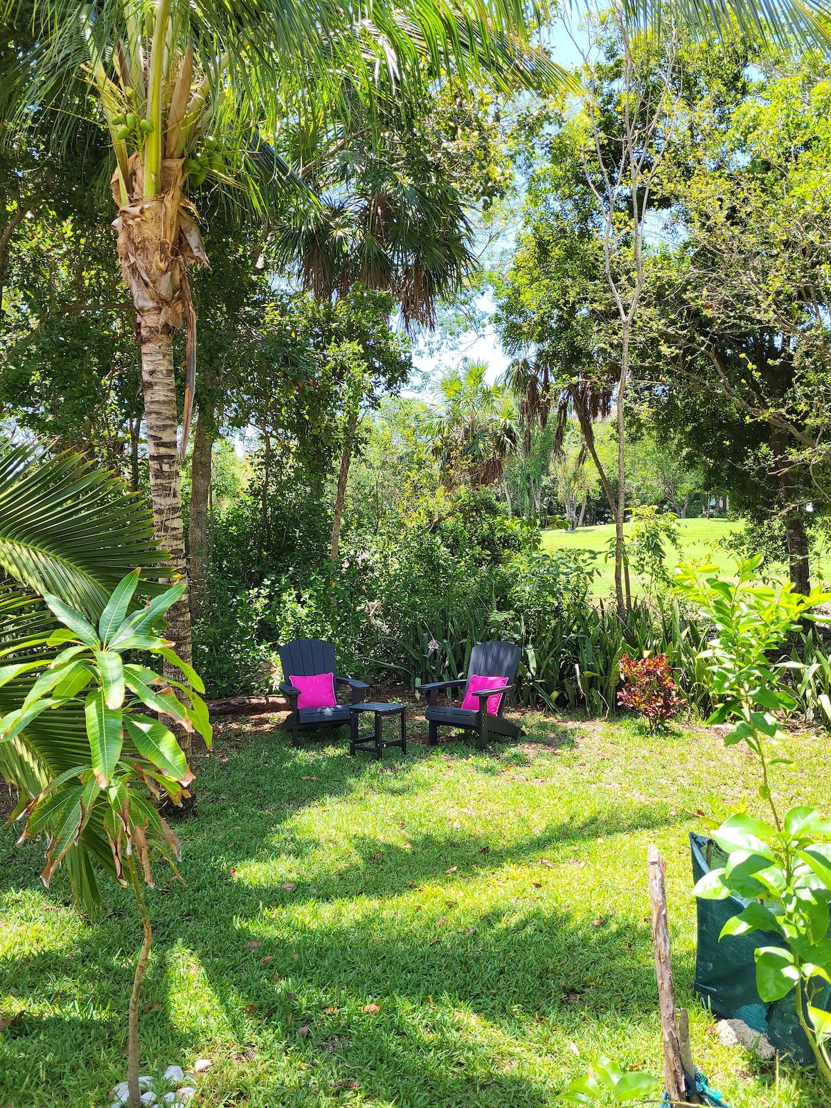 spacious-family-villa-beach-private-pool-golf/